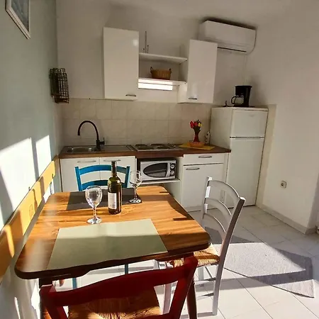 Barbat 22 Apartment *